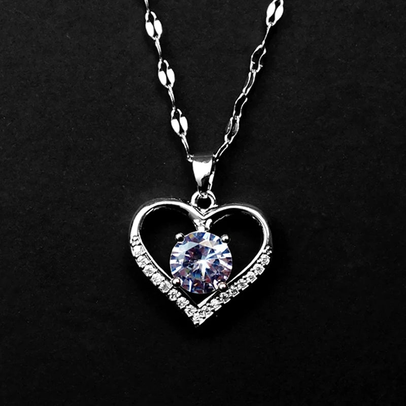 Golden Heart Zircon Pendant Necklace
