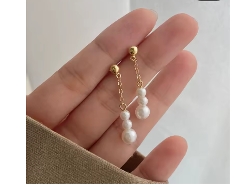 Celeste Pearl Cluster 925 Earrings